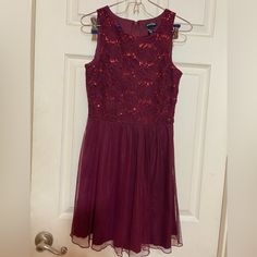 Nwt Speechless Lace And Tull Dress Wine Color Beautiful Dress With Lace At The Top Decorated With Sequins And From Waist To Down I Layer Or Tulle Over A Lining Full Zipper In The Back Size 3 Measurements Pit To Pit 14” Waist 12” Length 32” Retails $58 Purple Sleeveless Dress For Holiday, Sleeveless Burgundy Holiday Dress, Burgundy Sleeveless Holiday Dress, Tull Dress, Red Lace Mini Dress, Formal Lace Dress, Lace Dress Boho, Wine Dress, Tulle Mini Dress