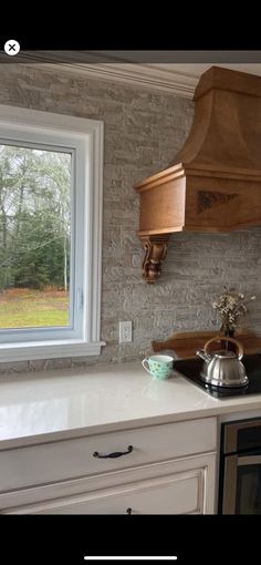 the kitchen counter is clean and ready for us to use