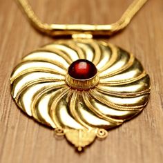 Asante-Sunburst Gold Vermeil Necklace Asante Kingdom, Art Jewelry Earrings, Big Jewelry, The British Museum, Garnet Pendant, Cluster Necklace, Rhodolite Garnet, Moonstone Necklace, Gothic Jewelry