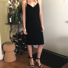 Splendid Little Black Velvet Dress With Side Slits. Great For Any Holiday Party, Easy To Pack And Be Ready To Go!