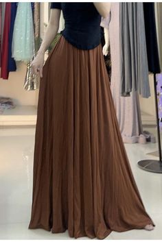 Olivia Mark - Vintage High-Waisted Pleated Midi Skirt with Loose Fit and Flowy Hem - Elegant Long Skirt Long Flowy Skirts, Casual Maxi Skirt, Flowy Skirts, Long Flowy Skirt, Purple Outfits, Casual Wide Leg Pants, Denim Chic, Flowy Skirt, Pleated Midi Skirt