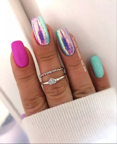 Glam Nails, Get Nails, Dipped Nails, Fabulous Nails, Bling Nails, Funky Nails, Fancy Nails, Short Acrylic Nails