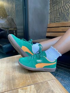 Puma Palermo Outfit, Colorful Sneakers Women, Puma Palermo, Sneaker Adidas, Pretty Sneakers, 2024 Aesthetic, Aesthetic Ootd, Colorful Sneakers, Ootd Inspo