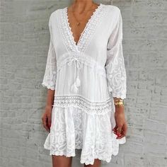 Season:Summer,Spring; Fabric:Polyester; Sleeve Length:3/4 Length Sleeve; Look After Me:Hand wash,Machine wash; Gender:Women's; Style:Boho,Casual,Vacation,Stylish; Elasticity:Micro-elastic; Occasion:Holiday,Weekend,Outdoor,Going out; Fit Type:Regular Fit; Dresses Type:Lace Dress,White Dress,Shift Dress; Pattern:Pure Color,Floral; Design:Print; Neckline:V Neck; Front page:FF; Production mode:External procurement; 2024 Trends:2023; Bust:; Length:; Sleeve:; Fit US Size:null; Fit UK Size:null; Fit EU Mini Robes, Long Sleeve Mini, Sierra Leone, Lace Mini Dress, Vanuatu, Long Sleeve Mini Dress, Macau, Beach Dress, Brunei