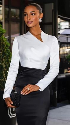 Boss Attire, Jasmin Tookes, Corporate Baddie, Corporate Chic, Jasmine Tookes, Corporate Attire, Dresses Classy