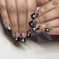 Black Nails With Silver Stars, Short Black Nails Aesthetic, Nail Star Designs, Emo Nails Short, Black And White Square Nails, Nails With Silver Stars, Rocker Nails