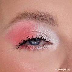 Pinkish Eye Makeup, Pink And Silver Makeup, April Makeup, Church Makeup, Simple Eyeshadow Looks, Matte Make Up, Pink Eyeshadow Look, Light Makeup Looks, White Eyeshadow