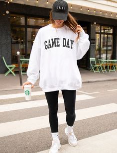 Neutral Sweatshirt, Sweatshirt Preppy, Preppy Sweatshirts, Pic Inspiration, Football Sweater, Club Sweatshirts, Football Sweatshirt, Mom Stuff, Future Mrs