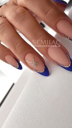 Royal Blue Nails Designs, Blue And Silver Nails, Royal Blue Nails, Blue Glitter Nails, Blue Acrylic Nails, Christmas Nails Acrylic