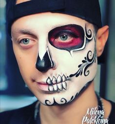 Dia Los Muertos Makeup, Face Paint For Men, Candy Skull Makeup, Halloween Face Paint Designs, Sugar Skull Face Paint, Halloween Makeup Sugar Skull, Skull Face Paint, Best Costumes, Sugar Skull Face