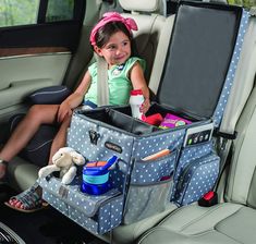 Kids Car Seat, Back Seat Car, Van Organization, Car Organizers, Road Kids, Backseat Organizer, Car Seat Organizer, Car Organization, Kids Car