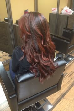 Brown Hair With Red Glaze, Brownish Red Hair With Caramel Highlights, Subtle Brown Red Hair, Dark Brown Hair Mahogany Highlights, Cranberry Brown Hair, Mahogany Hair Balayage, Dark Brown Copper Highlights, Brownish Red Hair Balayage, Mahogany Hair Color Balayage