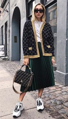 Street Style Edgy, Copenhagen Fashion Week, Green Skirt, London Fashion, Parisian Style, Of Course, Paris Fashion, Copenhagen, Fashion Blog