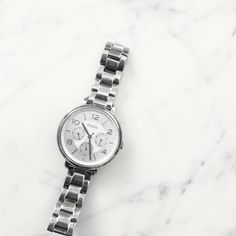 Pretty Silver Watch Fossil Watch, Fossil Watches, Silver Watch, Accessories Watches, Fossil, Bracelet Watch, Women Accessories, Silver, Women Shopping