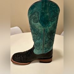 Ferrini Cauman Print Square Tie Cowgirl Boots. Turquoise And Black Leather. Size 8b. Only Worn Once. The Bottom Is Scratched Because Ferrini’s Can Be Slippery On The Bottom. They Include Sandpaper With The Boots. Please See Pictures. Really Beautiful Boots. Square Toe Cowgirl Boots, Cowgirl Boots Square Toed, Turquoise And Black, Beautiful Boots, Cowgirl Boots, Black Blue, Blue Black, Black Leather, Turquoise