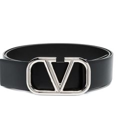 Accessories have the power to elevate your looks and this Valentino Garavani VLOGO buckle belt from Valentino Garavani is no exception to that. Constructed from supple leather, this belt will make you more elegant and cooler than ever. Trust Valentino's power. Highlightsblack leather silver-tone hardwarebuckle fastening adjustable fitMade in ItalyCompositionOuter: Calf Leather 100%Lining: Calf Leather 100% Brand style ID: YT0Q87SNP Colour:  0NO Velentino Belt, Valentino Belt, Go Logo, Belt Men, Designer Belts, Valentino Men, Mens Black Leather, Black Leather Belt, Leather Cap