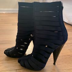 Reposhing This Item I Purchased From @Kaylaaspear. Loved It, But Ready To Rotate For Something New. Questions? Leave A Comment Below! Gucci Heels, Shoes Gucci, Gucci Black, Gucci Shoes, Leave A Comment, Something New, Shoes Women Heels, Shoes Heels, Size 7