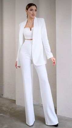 Baju Kahwin, Costum Elegant, Grad Outfits, White Suit, Stylish Work Attire, Pantsuits For Women, Classy Dress Outfits