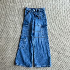 Great Condition, Never Worn, Without Tags. Y2k Style High Rise Blue Cargo Jeans, Y2k High Rise Blue Cargo Jeans, Blue High Rise Cargo Jeans Y2k Style, Blue Y2k Style Cargo Jeans For Spring, Y2k Style Medium Wash Denim Cargo Jeans, Trendy Denim Jeans For School, Blue Denim Jeans For School, Casual Jeans For School In Spring, High Waist Denim Jeans