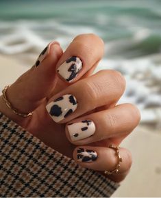 Usa Nails, Romantic Nails, Striped Nails, Nail Forms, Instagram Nails, Trendy Nail Art, New Year's Nails, Nail Accessories