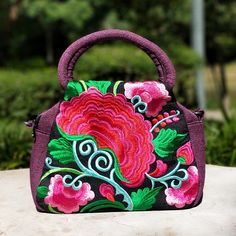 Size: 28CM*11CM*19CM Material:Linen Embroidered Top Handle Bag For Daily Use, Daily Use Embroidered Fabric Bag, Floral Embroidery Top Handle Shoulder Bag, Daily Use Embroidered Canvas Bags, Floral Embroidery Top Handle Bag For Everyday Use, Everyday Top Handle Bag With Floral Embroidery, Top Handle Bags With Floral Embroidery For Everyday, Embroidered Canvas Bags For Daily Use, Embroidered Canvas Shoulder Bag For Travel