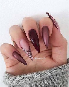 25 Hottest And Newest Burgundy Nail Designs You Must Know In 2020 - Women Fashion Lifestyle Blog Shinecoco.com Burgundy Stiletto Nails, Fall Stiletto Nails, Ombre Gel Nails, Glamour Nails, Purple Nail, Gel Nail Designs