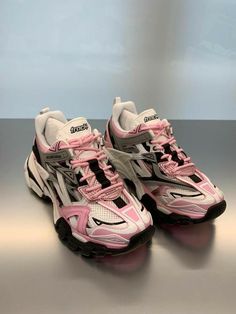 Pretty Shoes Sneakers, Pink Stuff, Shoes Outfit Fashion, Balenciaga Track, Cute Sneakers, Fancy Shoes, Hype Shoes