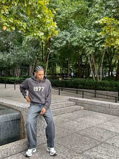 #essentials #streetwear #fall #manhattan #nyc #asics #braids #ootd Men Asics Outfit, Asics Outfit Men Mens Fashion, Asics Sneakers Outfit Men, Lost And Found Jordan 1 Outfit, Asics Sneakers Outfit, Asics Gel 1130 Outfit, Asics Outfit Men, Asics Outfit, Essentials Streetwear