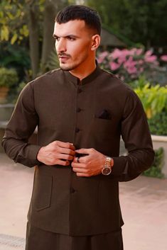 Premium Blended Fabric  Color Chocolate Brown Italian Thread  Patch work Metal Buttons Finest Stitch Branded Design Party Wear Wedding Collection Custom Sizes are also available. Wedding Kurta With Set-in Sleeves For Eid, Formal Long Sleeve Brown Kurta, Formal Long Sleeve Kurta With Set-in Sleeves, Classic Fitted Lawn Suit For Formal Occasions, Classic Fitted Lawn Suit For Formal, Fitted Long Sleeve Lawn Suit For Semi-formal Occasions, Brown Long Sleeve Sets For Wedding, Fitted Kurta With Set-in Sleeves For Wedding, Fitted Wedding Kurta With Set-in Sleeves