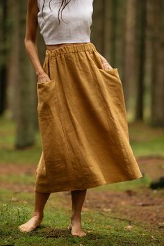 Midi Length Skirt, Boho Skirts Outfit, Simple Skirt Outfits, Linen Clothes Patterns, Linen Skirt Midi, Linen Skirts, Linen Midi Skirt, Look Boho Chic