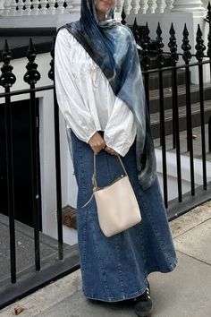 vela scarves navy marble outfit inspo fit check hijabi denim skirt modest outfit cute white blouse bows Hijab Fits With Skirt, Denim Beret Outfit, Ribbed Skirt Outfit Summer, Hijabi White Skirt Outfits, Trench Coat Outfits Aesthetic, Denim Maxi Skirt Outfit Hijab, Hijabi Outfit With Skirt, Hijabi Blouse Outfit, Hijabi Fashion Modest