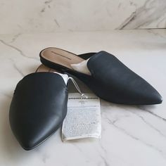 Amazon Essentials Molly Black Pointed Toe Mules. Classic And Versatile Pointy Toe Flat Designed For Daily Wear And Superior Fit. 2mm Latex And 3 Mm Memory Foam Insole With Sweat Absorbent Faux Leather Sock. Ultra Flexible, Lightweight, And Durable Tpr Outsole With Minimalist Heel, And Traction Grip Forepart. Fits Small, Consider Sizing Up. Upper: Polyester, Lining And Sock: Polyester, Synthetic Material, Outsole: Tpr Shoes Amazon, Brown Mules, Black Mule, Brown Clogs, Black Mules, Leopard Flats, Pointy Toe Flats, Tan Heels, Leather Socks