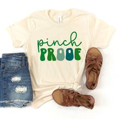 Looking for a cute tee for your kids? We have the perfect Pinch Proof Retro graphic tee addition to their closet! Also available in toddler tees. Pre-washed Crew Neck Graphic Tee, Organic Cotton Graphic Tee Pre-shrunk, St. Patrick's Day Graphic T-shirt, St. Patrick's Day Graphic Tee, St. Patrick's Day Graphic Tee With Print, Retro Graphic Tees, Toddler Tees, Sleeve Styles, Fitness Fashion