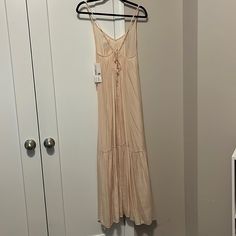 Super Cute For Summer! Lightweight, Pretty Peach/Pink Color. Bnwt Size Xs Flowy H&m Maxi Dress For Brunch, H&m Sleeveless Sundress For Beach, H&m Summer Maxi Dress For Brunch, H&m Sleeveless Maxi Dress For Vacation, Flowy H&m Maxi Dress, H&m Bohemian Maxi Dress For Summer, H&m Summer Maxi Dress For Day Out, H&m Maxi Dress For Summer Day Out, H&m Sleeveless Maxi Dress For Day Out