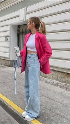 Trendy Outfits Colorful, Outfit Ideas Valentines Day, Gen Z Work Fashion, Pink Blazer Outfit Casual Street Styles, Colorful Classy Outfits, Pink Blazer Outfit Classy, Outfit Chic, Blazer Outfit, Looks Street Style