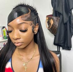 Styles To Do With Frontal Wig, Styles On Wigs, Hairstyles With Clip Ins, Side Part Wig Styles, Straight Frontal Wig Hairstyles, Straight Wig Hairstyles Black Women, Lace Hairstyle, Straight Wig Hairstyles, Wig Styles For Black Women