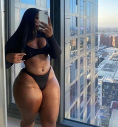 Thick Fit Body Goals Curvy, Thick And Fit, Fitness Inspiration Body, Body Inspiration, Fit Body, Curvy Girl Outfits, Body Goals, Vision Board, On Instagram