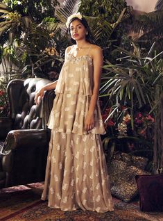 Unique Indian Outfits, Bhumika Sharma, Double Layer Top, Diwali Outfits, Happy Dresses, Latest Bridal Dresses, Indian Fashion Saree, Layer Top, Sharara Set