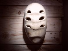 Decorative human-sized spider mask but can be worn. Made to order according to the wishes of the sponsor: type of wood, paint, pattern, engraving. Spider Mask Design, Snake Mask, Spider Mask, Type Of Wood, Wood Mask, Costume Masks, Wood Paint, Print Ideas, Costume Mask