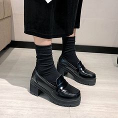 Product Title :Plain Platform Chunky Heel LoafersProduct Measurements cm Size Heel Height 35 6.5 36 6.5 37 6.5 38 6.5 39 6.5 35 2.6 36 2.6 37 2.6 38 2.6 39 2.6 Product Details Material: Upper: PU\nLining: PU\nOutsole: Rubber Color: Black Harajuku Shoes, Japanese High School, School Uniform Shoes, Womens Low Heels, Girly M, Mens Boots Fashion, Mary Jane Shoes Womens, Girls Uniforms, Platform Heels Chunky