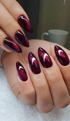 Maroon Nail Designs, Cat Eye Nails Polish, Latest Nail Designs, Maroon Nails, Winter Nails Acrylic, Burgundy Nails, Cat Eye Nails, Nail Designs Glitter, Nailed It