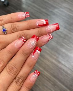 Holiday Nails 2023, Christmas Nail Designs Acrylic, Square Nail Designs, Holiday Nail Designs, Red Nail Designs