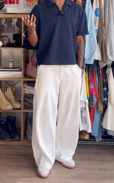 Baggy White Pants Outfit, Outfit Elegante Hombre, Cool Tone Outfits, Baggy Pants Outfit Men, Baggy Outfits Men, Baggy Pants Outfit, Baggy Clothing, Minimal Streetwear, Pants Outfit Men