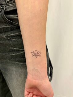 Lotus Tattoo Placement Ideas, Lotus Tattoo Placement, Lotus Small Tattoo, Come As You Are Tattoo, Lotus Fine Line Tattoo, Lotus Tattoo Hand, Simple Lotus Flower Tattoo, Yogi Tattoo, Teacher Tattoos