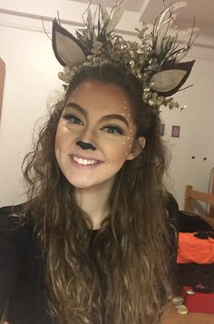 Deer makeup for Halloween! Best Diy Halloween Costumes, Teenage Halloween Costumes, Holiday Party Makeup, Halloweenský Makeup, Teen Halloween, Best Of Fashion Week, Great Halloween Costumes