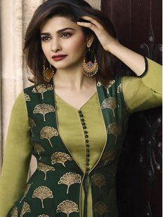 1 Banarsi Jacket, Jacket Kurti, Party Wear Maxi Dresses, Prachi Desai, Saree Kurti, Designer Kurti Patterns