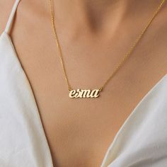 "Personalized Name Necklace with custom names tags in Gold, Rose Gold or White Gold. Combine a meaningful necklace with the name of your kids, siblings, besties or directly yourself. A perfect personal and unique gift, made of high-quality and hypoallergenic silver. Make this piece your own and cherish it for years to come. Handmade item Material: 925 Sterling Silver Ships from a small business in Turkey Adjustable length Style: Minimal Can be personalized Made to order H O W * TO * O R D E R Step 1 : Choose the colors: 18K Yellow Gold, 18K Rose Gold, 18K White Gold. Step 2 : Choose necklace length: 14\" to 20\" available (inches) Step 3 : Add your personalization: Simply use the 'PERSONALIZATION BOX' to let us know the NAME that you would like. T U R N ∙ A R O U N D ∙ T I M E * All items Customizable Name Necklace For Mother's Day Everyday, Customizable Everyday Name Necklace For Mother's Day, Dainty Personalized Name Necklace For Birthday, Nameplate Charm Necklace For Birthday Gift, Everyday Name Necklaces For Mother's Day, Birthday Gift Nameplate Charm Necklace With Names, Mother's Day Necklaces With Names, Letter Shape Name Charm Necklace For Birthday Gift, Letter Name Necklace For Mother's Day