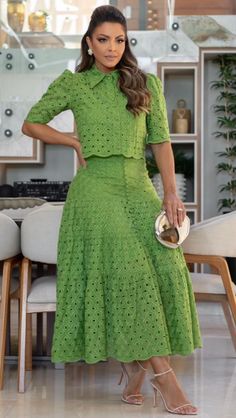 Lace Dress Classy, Casual Frocks, Modest Dresses Casual, Trendy Dress Outfits, Fashion Design Dress, Designer Dresses Casual, Boutique Dress Designs, Classy Dress Outfits, Stylish Dresses For Girls