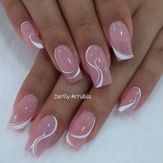 French Manicure Nails, Subtle Nails, Girly Acrylic Nails, Work Nails, French Tip Acrylic Nails