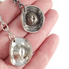 "State Quarter Cowboy Hat Coin Keychain. These coin keychains are handmade to order using actual United States quarters. The chain and hat measure about 2\" in length from the key ring. Rep your favorite state with one of these unique keychains! Visit our FAQ section: https://www.etsy.com/shop/MidnightJo?ref=hdr_shop_menu#more-section NOTE: These are completely handmade, no two pieces are exactly alike nor are they perfect. Antique finish is on the surface and will wear away with time, when it i Cowboy Hat Keychain, Coin Keychain, Golden Co, Cowgirl Gifts, State Quarters, Unique Keychains, Funky Jewelry, Dream Jewelry, Antique Finish